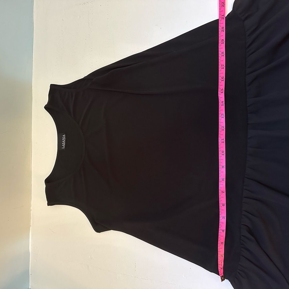 LASANIA Black Sleeveless Women's Top with ruffles on bottom Size Large - Picture 5 of 8